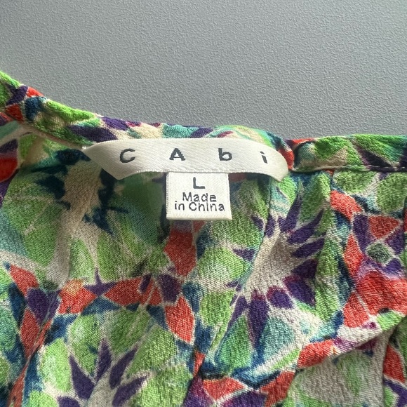 Cabi cinched print sleeveless top, size large - Picture 2 of 4